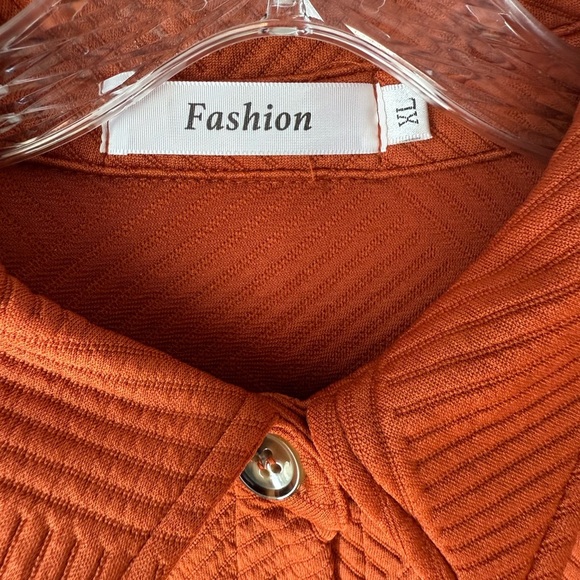 NWT Orange Textured Button-Up Shacket SZ XL; Tonal Geometric Pattern - Picture 2 of 11